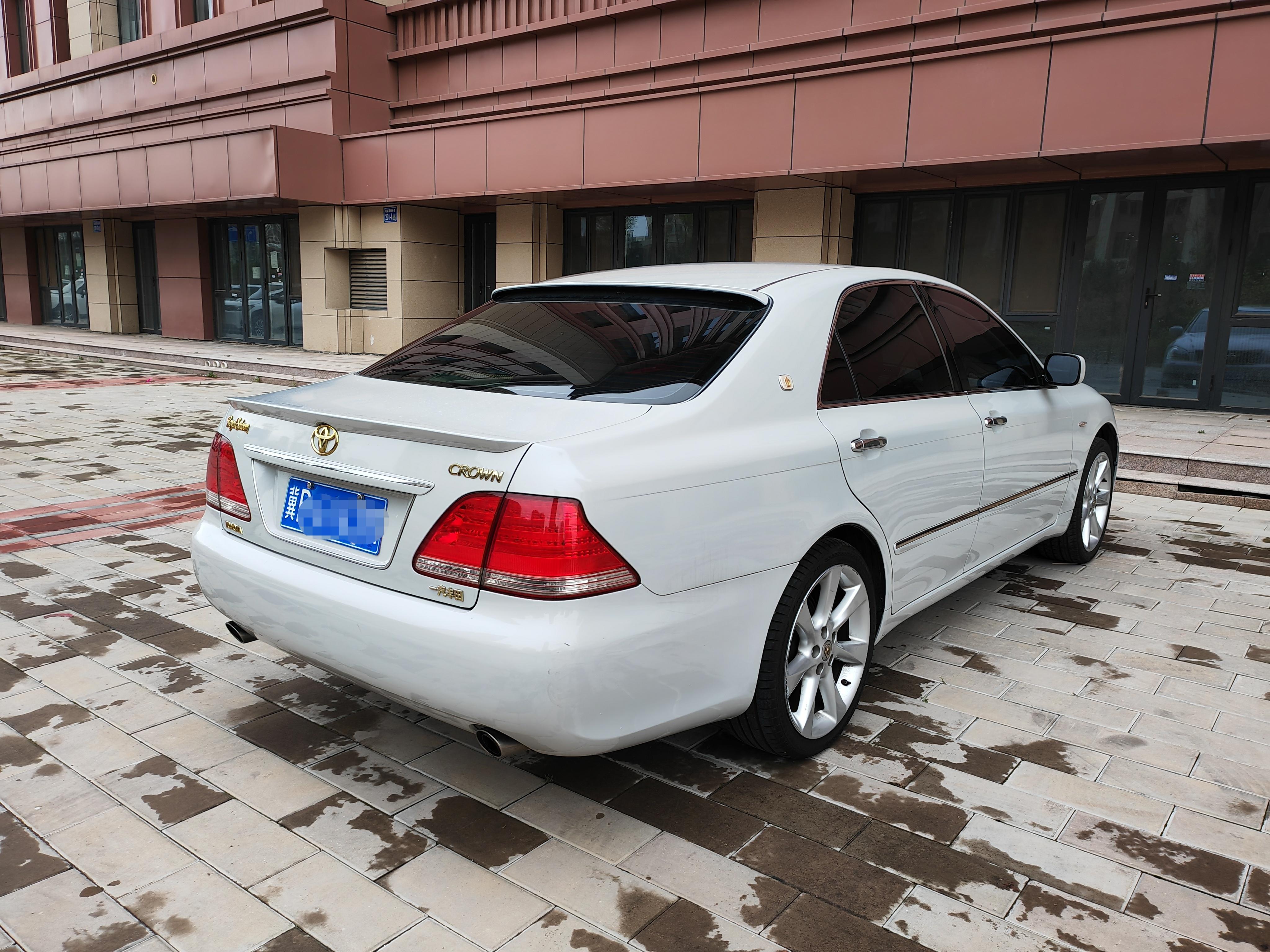 Toyota Crown 2006 thumb 4