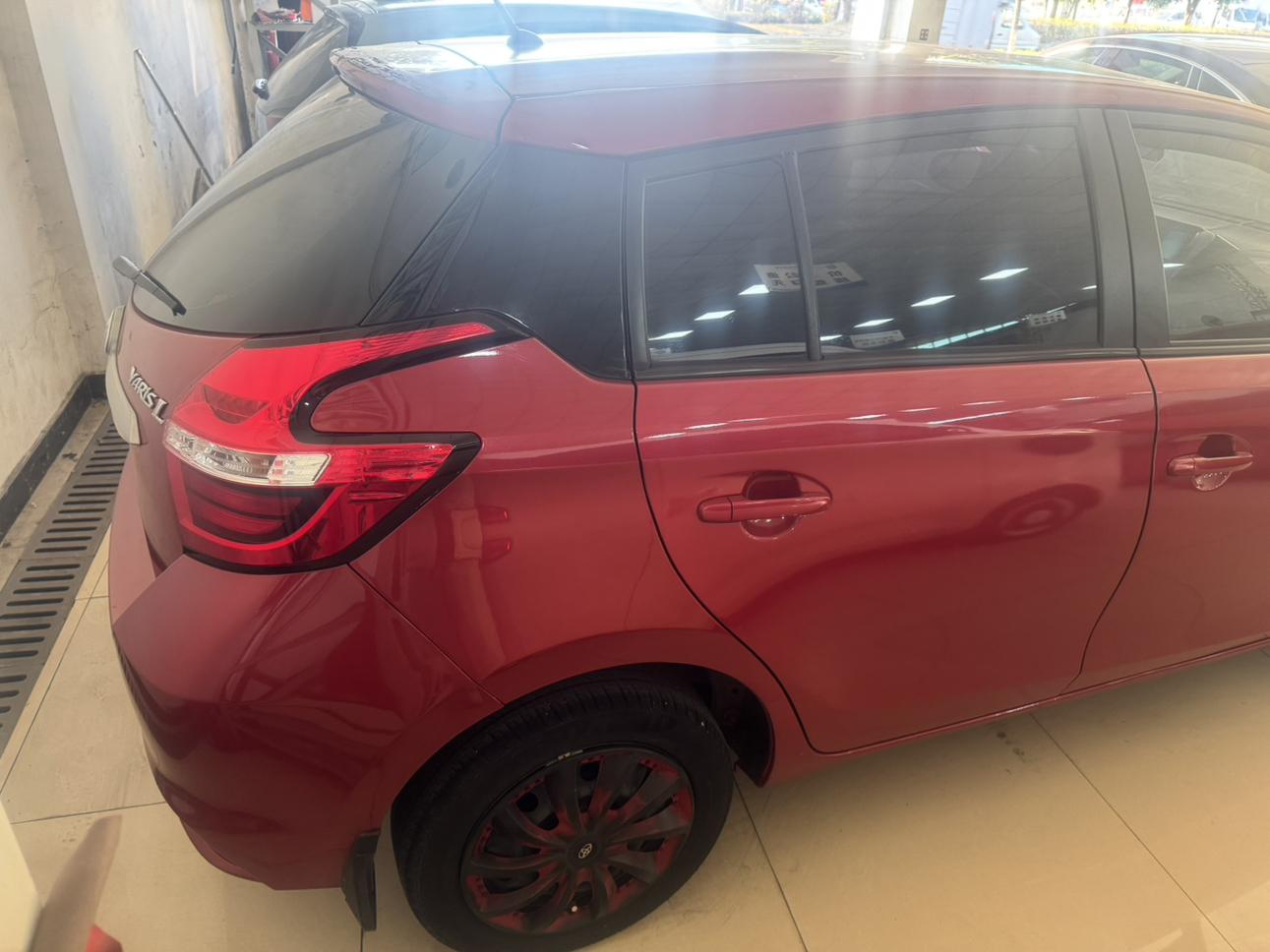 Toyota Yaris 2018 thumb 12