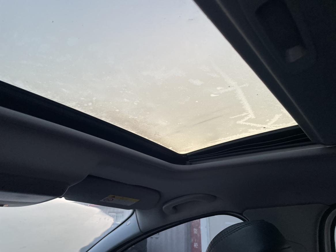 Peugeot 3008 2015 thumb 10