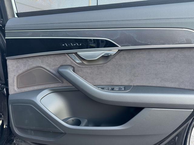 Audi A8 2025 thumb 6