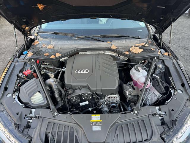Audi A8 2025 thumb 7