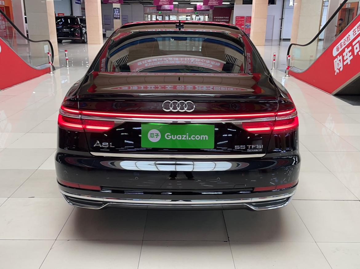 Audi A8 2018 thumb 3