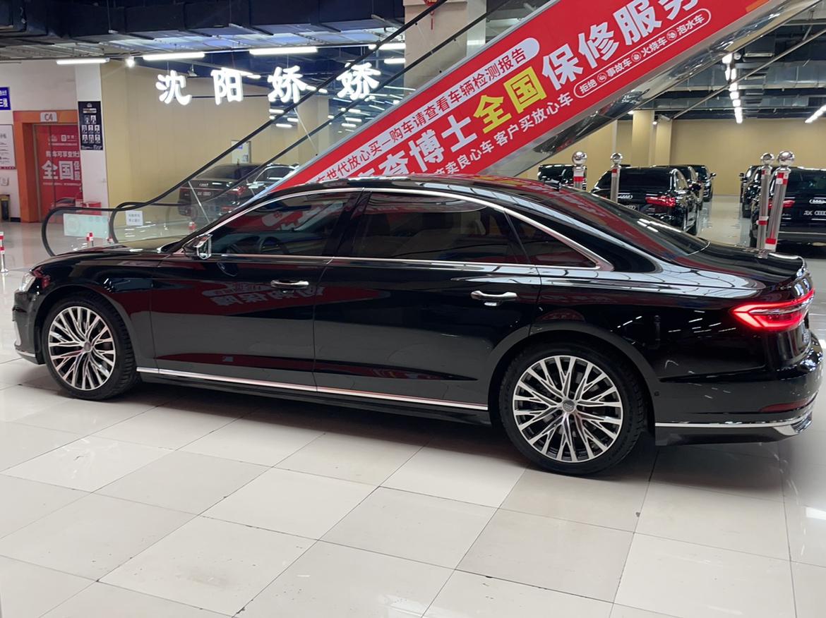 Audi A8 2018 thumb 10
