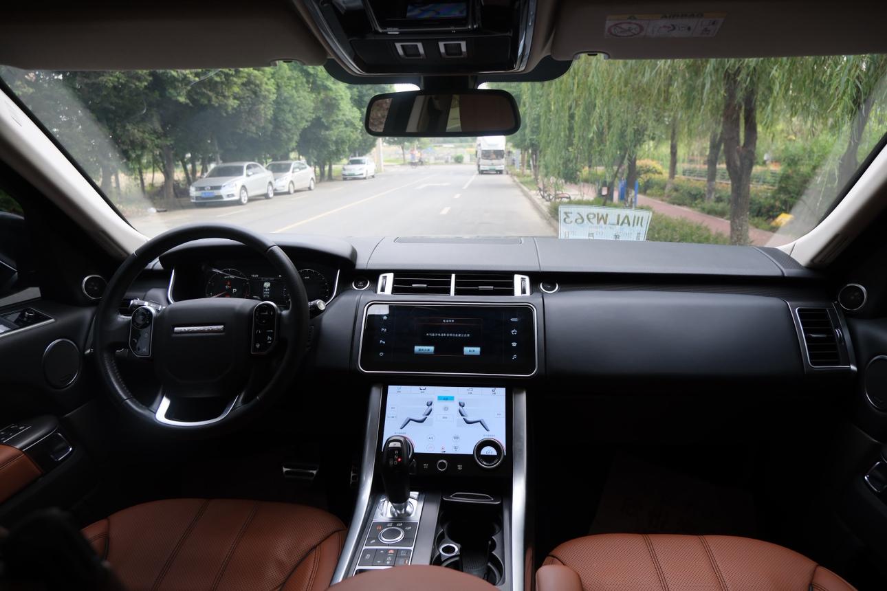 Land Rover Range Rover Sport 2016 thumb 9