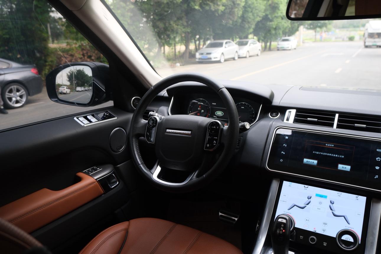Land Rover Range Rover Sport 2016 thumb 12