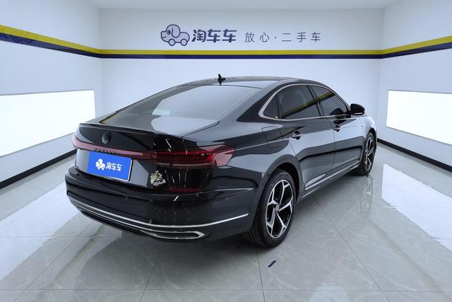 Volkswagen Passat 2023 thumb 6