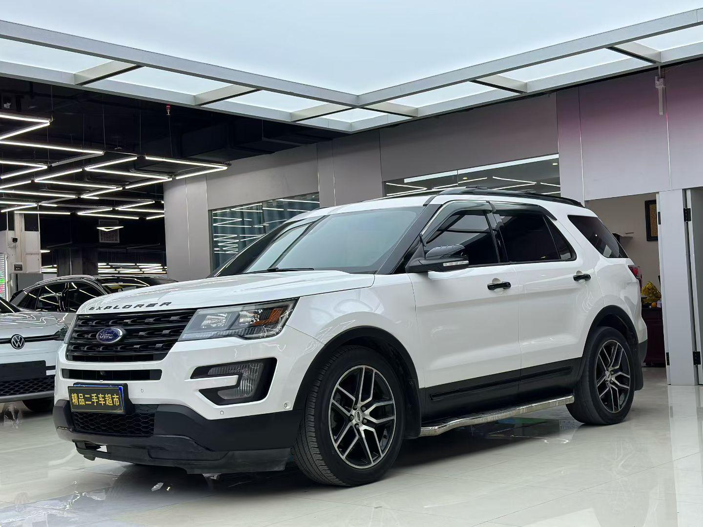 Ford Explorer 2017 thumb 8