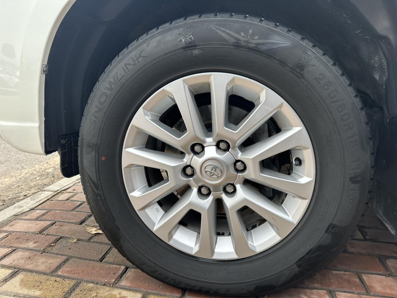 Toyota Land Cruiser Prado 2016 thumb 5