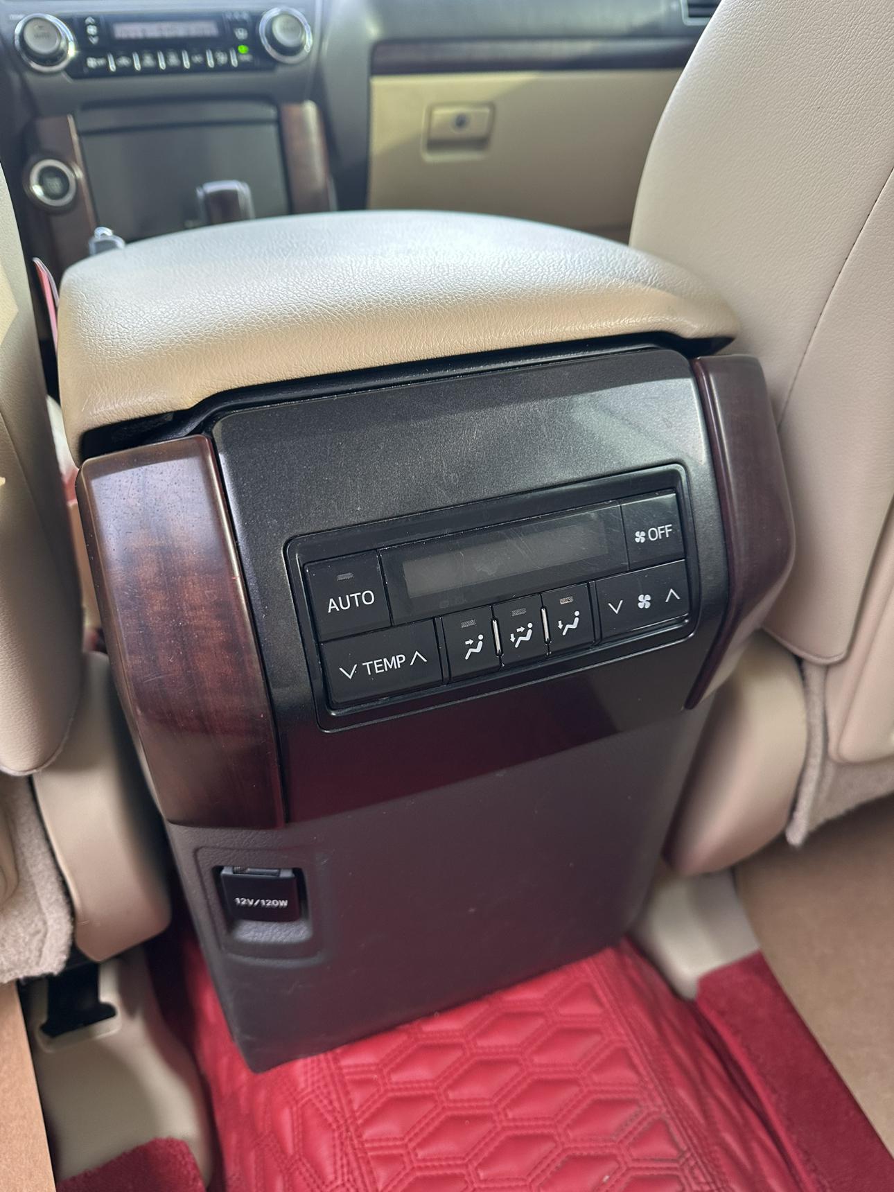 Toyota Land Cruiser Prado 2016 thumb 7
