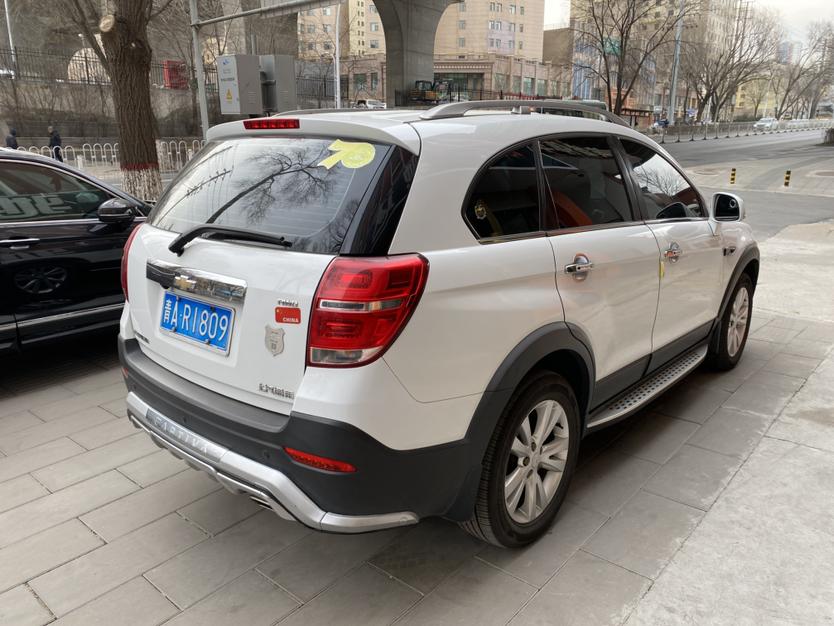 Chevrolet Captiva 2016 thumb 5
