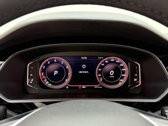 Volkswagen Passat 2020 thumb 3