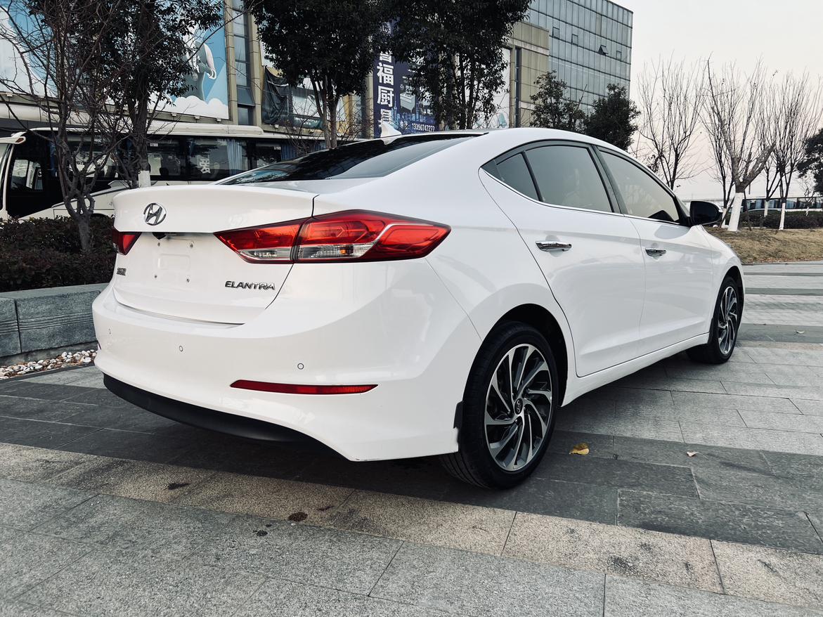 Hyundai Elantra 2020 thumb 4