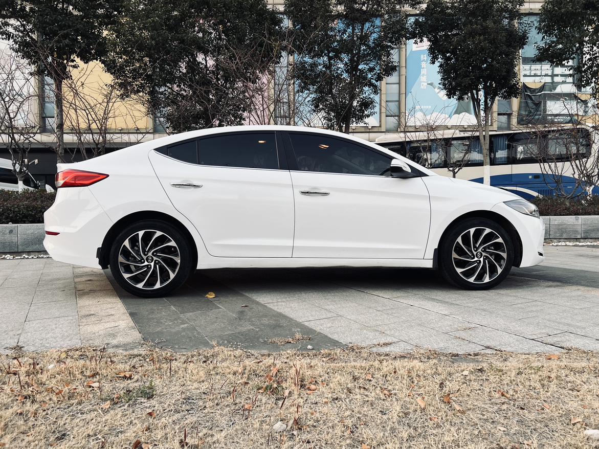 Hyundai Elantra 2020 thumb 5