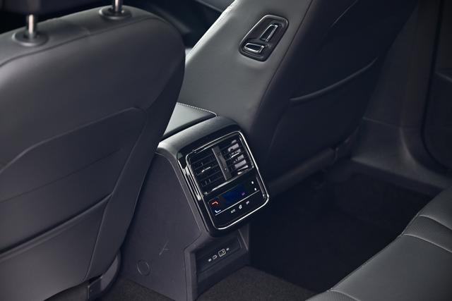 Volkswagen Passat 2024 thumb 10