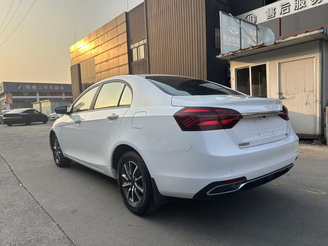 Geely Emgrand 2019 thumb 7