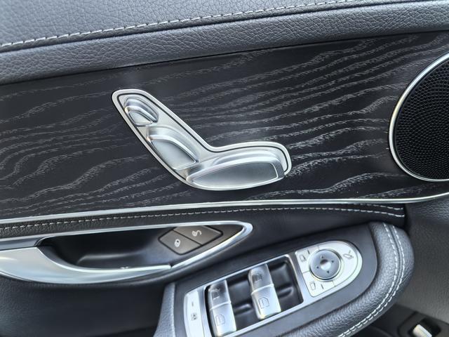 Mercedes-Benz C-Class 2019 thumb 2