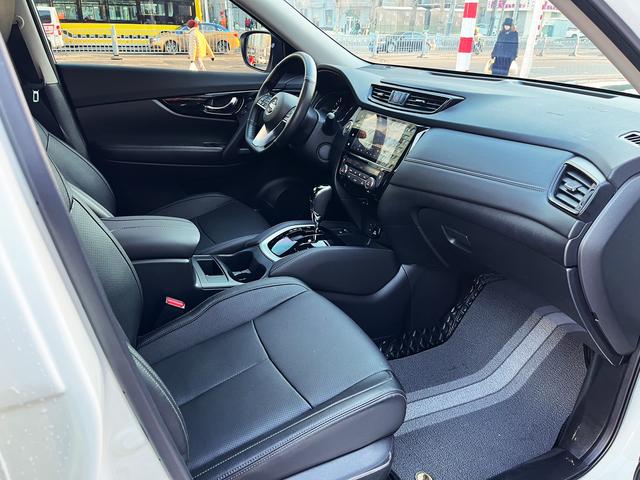 Nissan X-Trail 2023 thumb 5