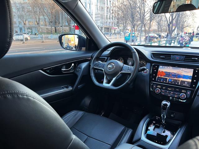 Nissan X-Trail 2023 thumb 10