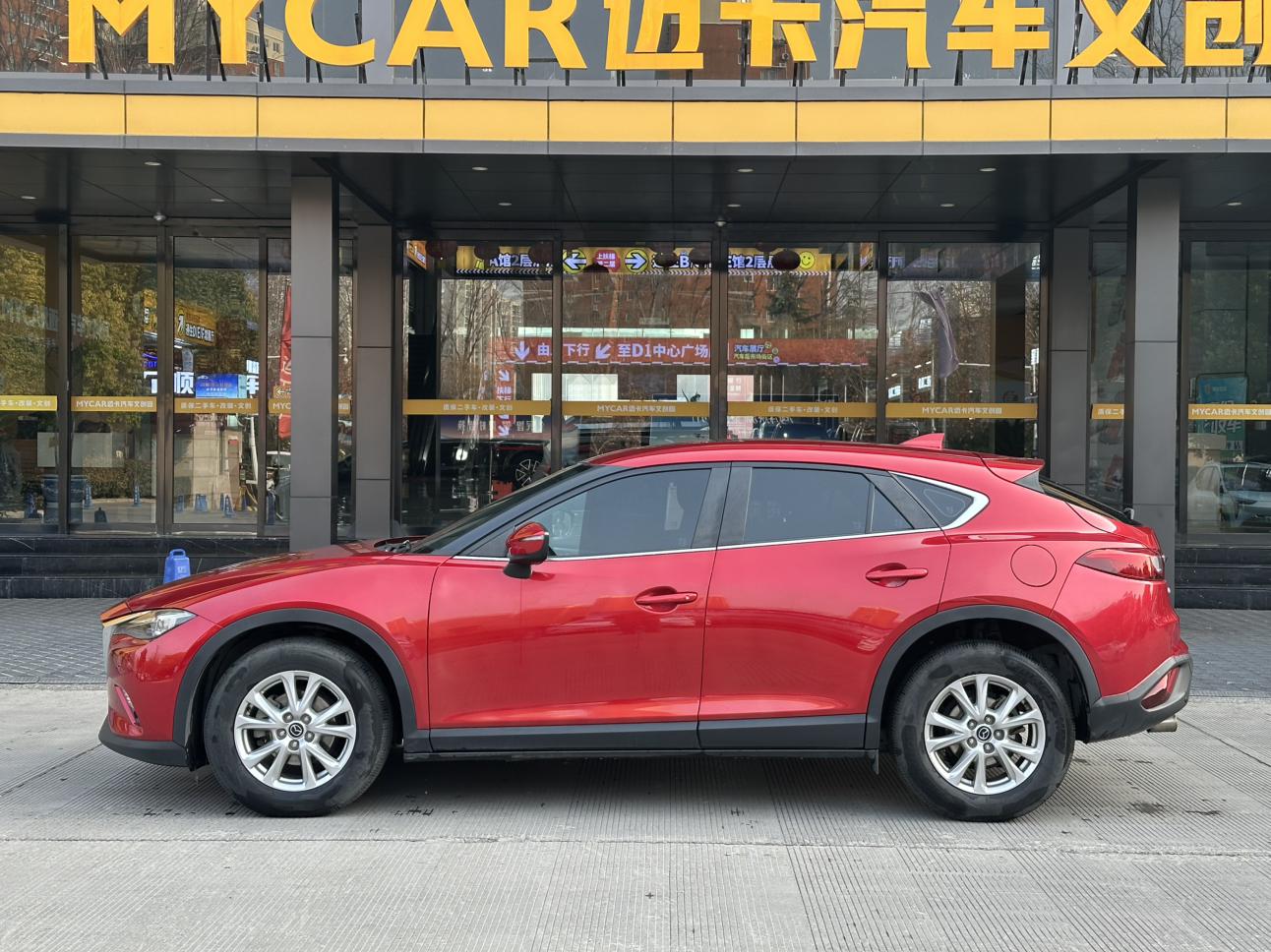 Mazda CX-4 2016 thumb 2