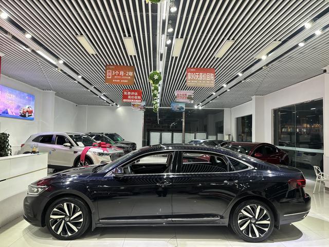 Volkswagen Passat 2024 thumb 4