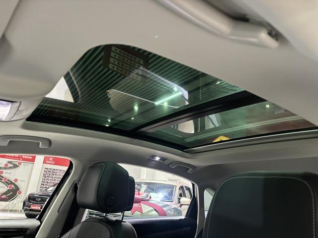 Volkswagen Passat 2024 thumb 11