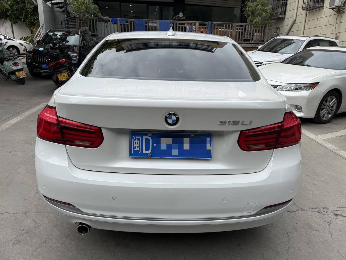 BMW 3 серии 2016 thumb 2