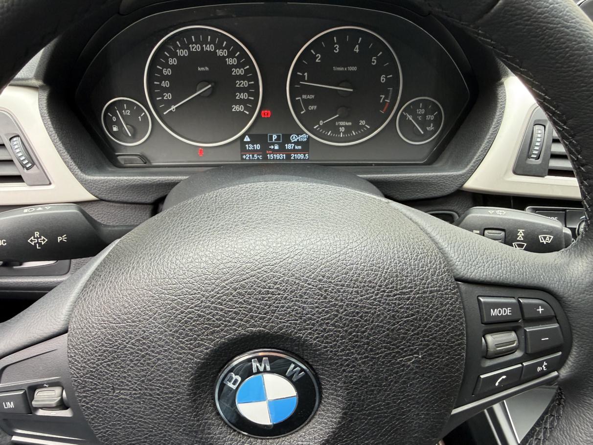 BMW 3 серии 2016 thumb 5