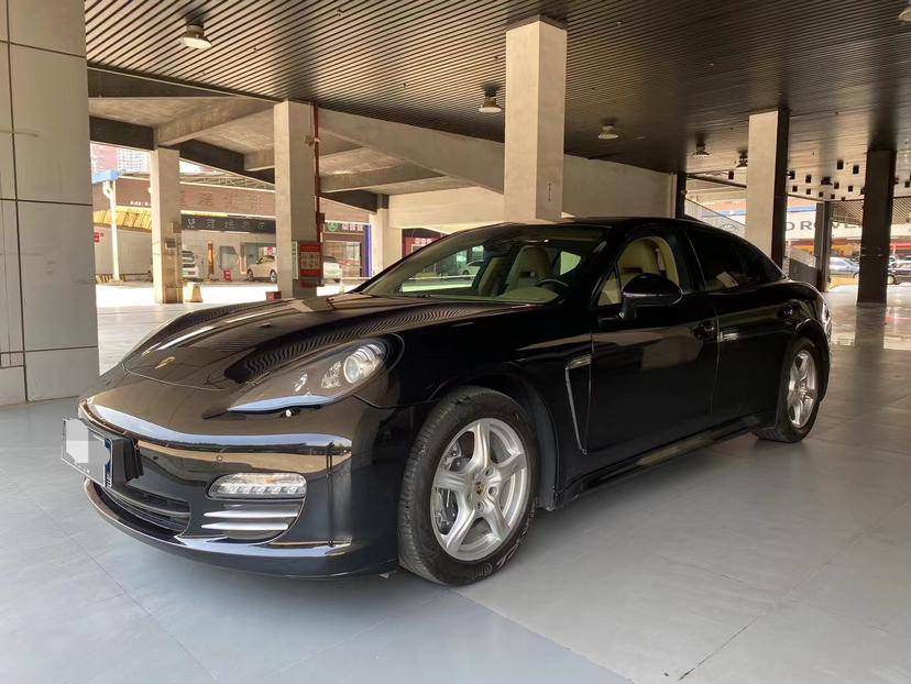 Porsche Panamera 2012 thumb 8