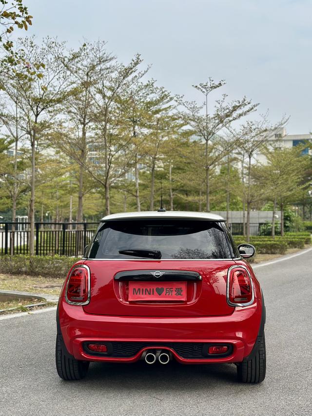 Mini Hatch 2020 thumb 2
