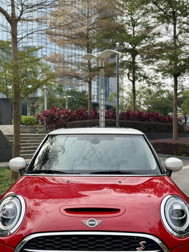 Mini Hatch 2020 thumb 4
