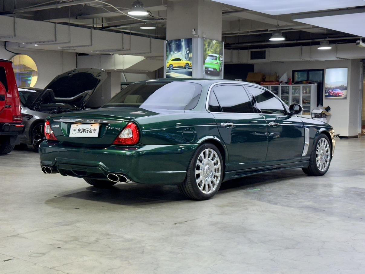 Jaguar XJ 2006 thumb 2