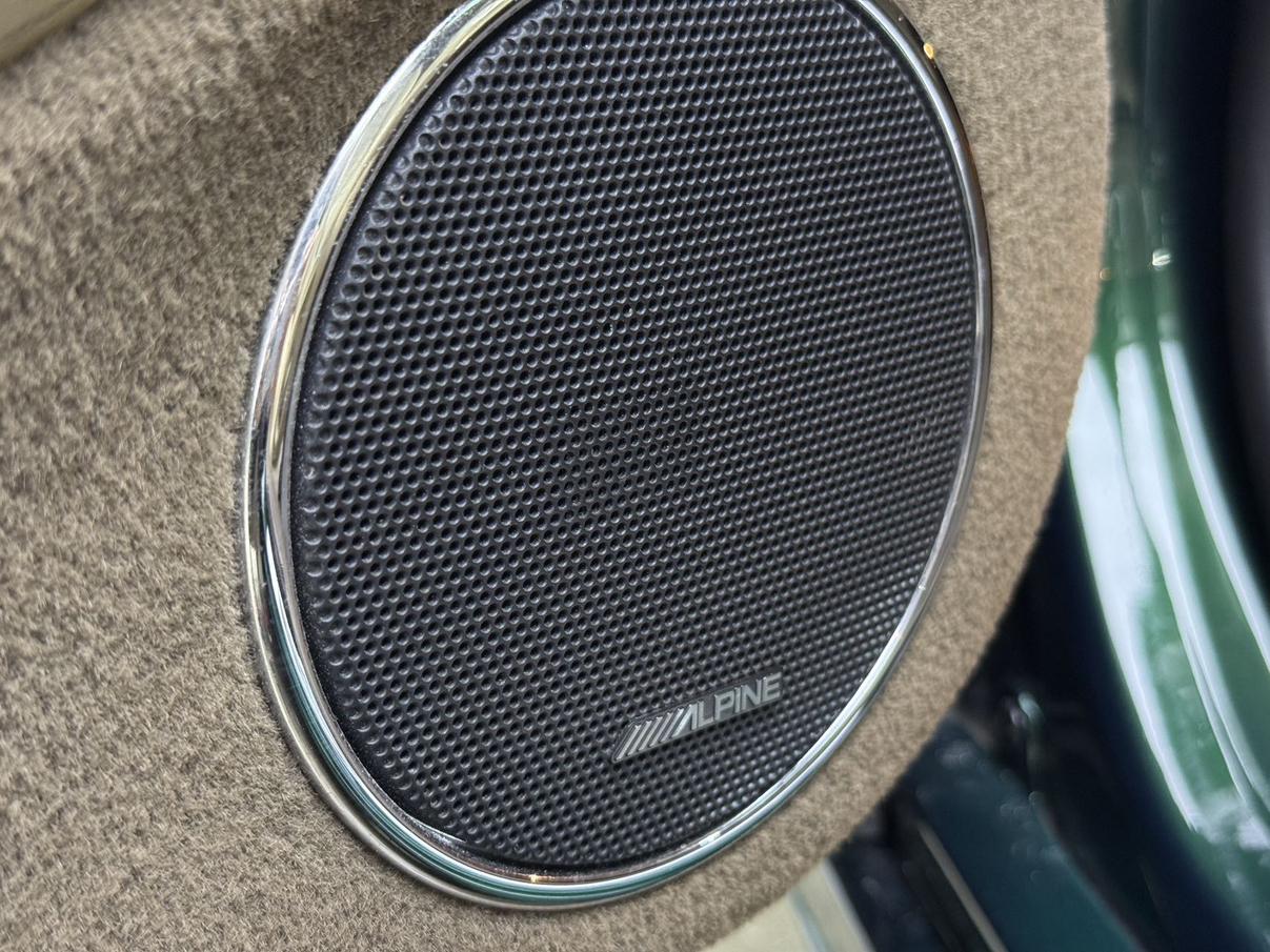 Jaguar XJ 2006 thumb 8