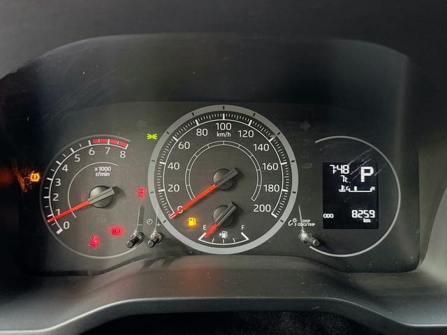 Toyota HiAce 2025 thumb 5