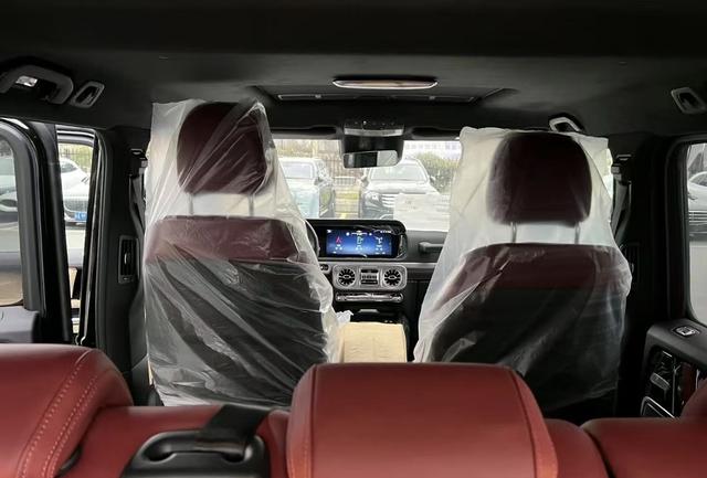 Mercedes-Benz G-Class 2026 thumb 3