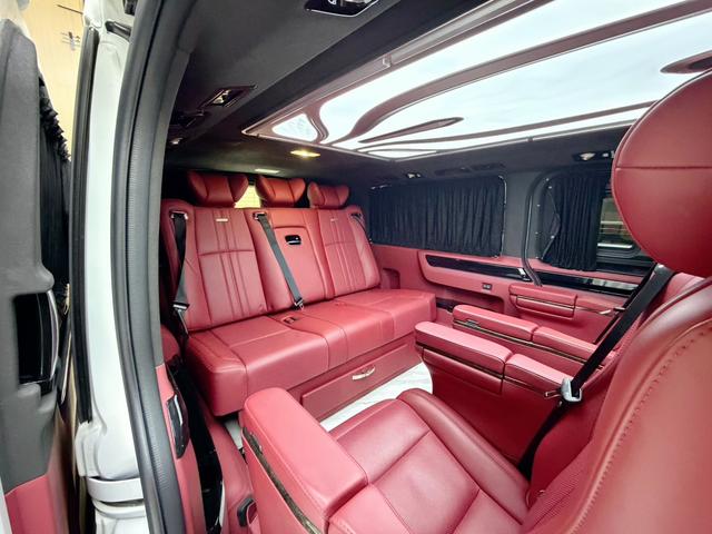 Toyota Granvia 2023 thumb 11