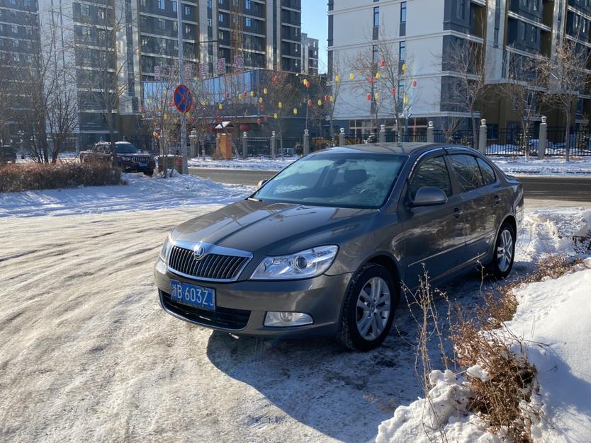 Skoda Octavia 2014 thumb 8