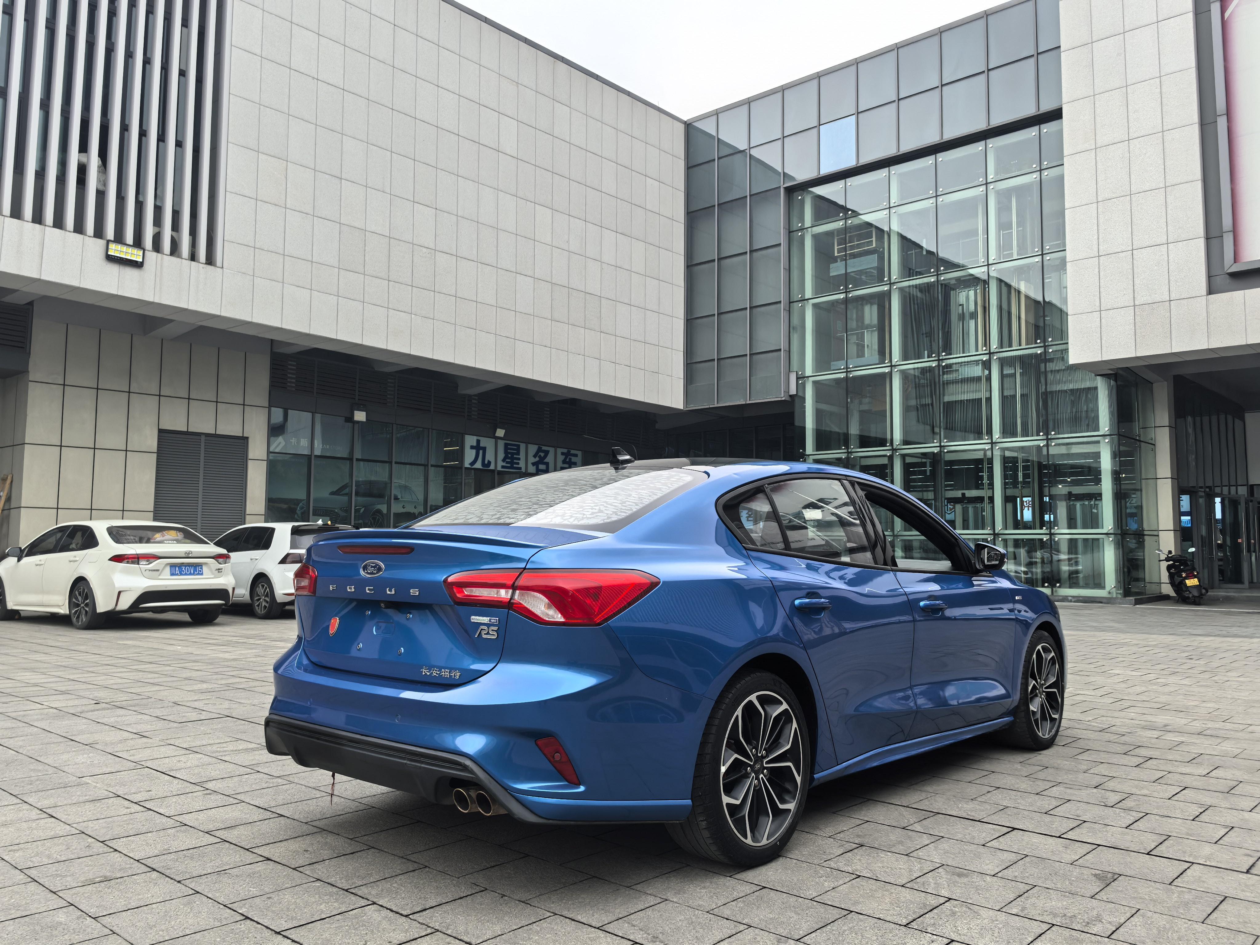 Ford Focus ST 2020 thumb 5