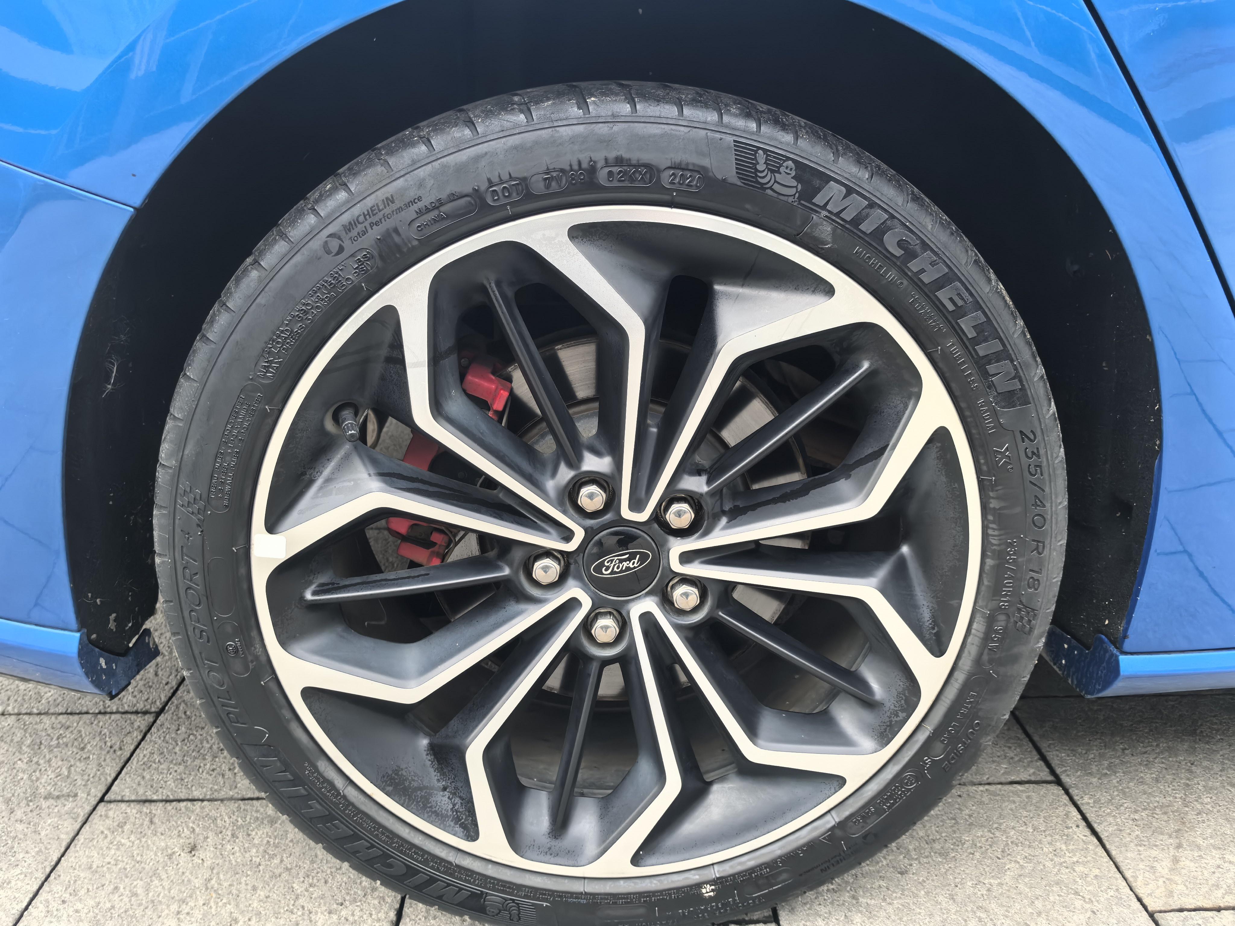 Ford Focus ST 2020 thumb 7
