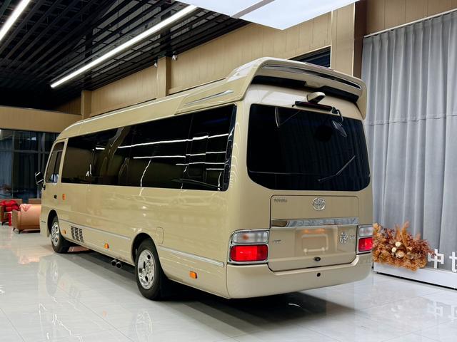 Toyota Coaster 2022 thumb 3