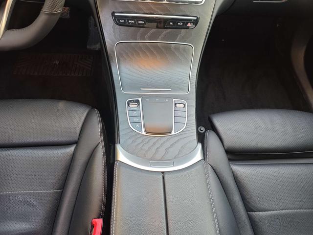 Mercedes-Benz C-Class 2020 thumb 10