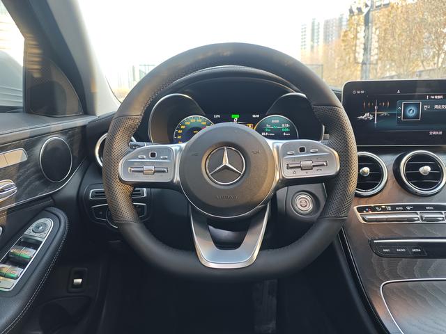 Mercedes-Benz C-Class 2020 thumb 11
