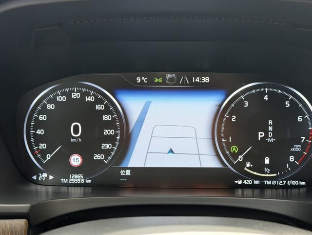 Volvo V90 2021 thumb 3