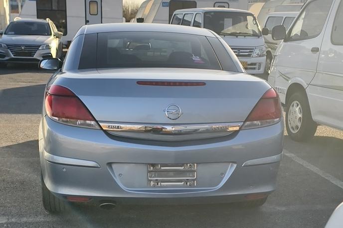 Opel Ya Te 2008 thumb 6