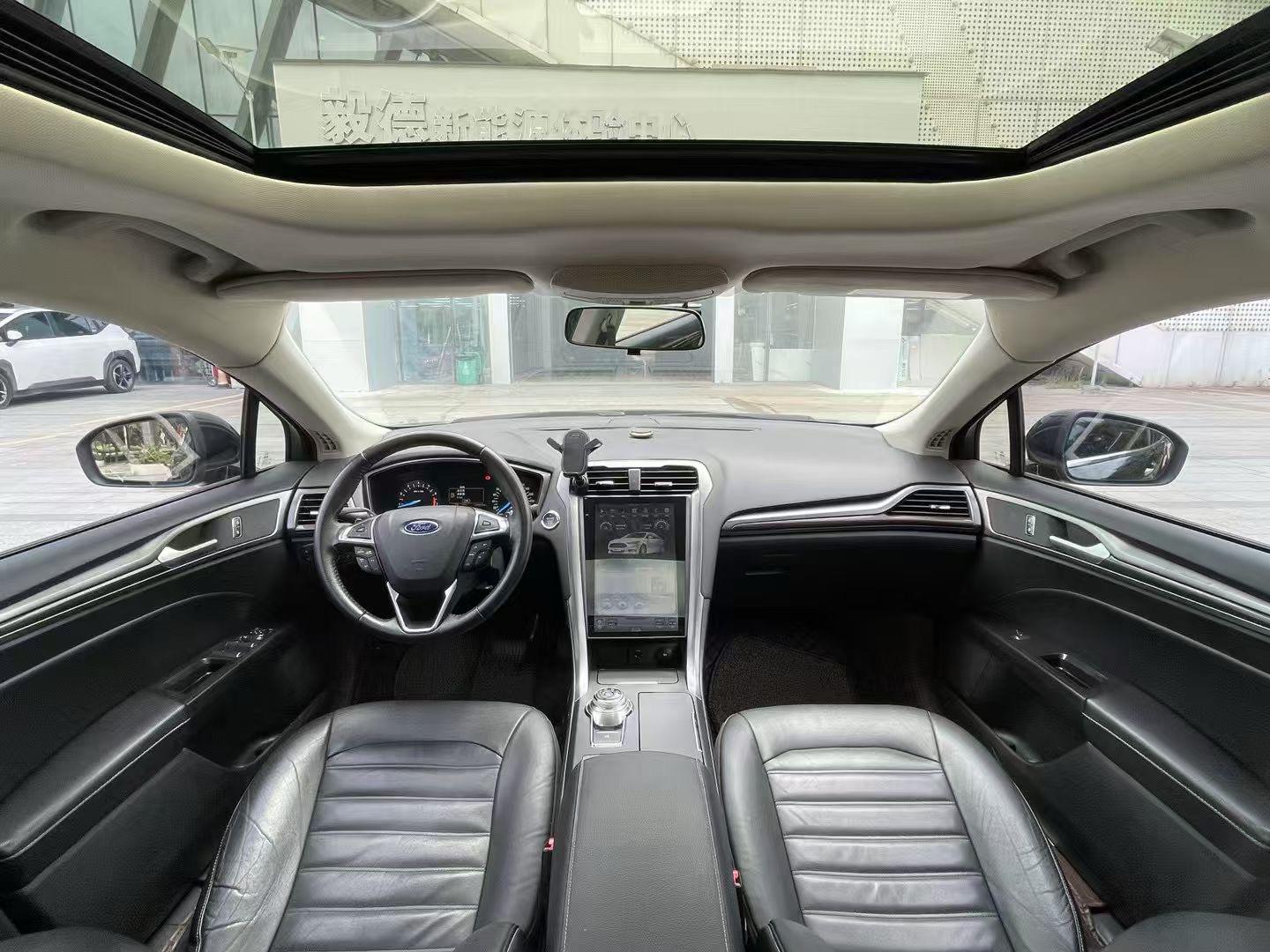 Ford Mondeo 2018 thumb 5