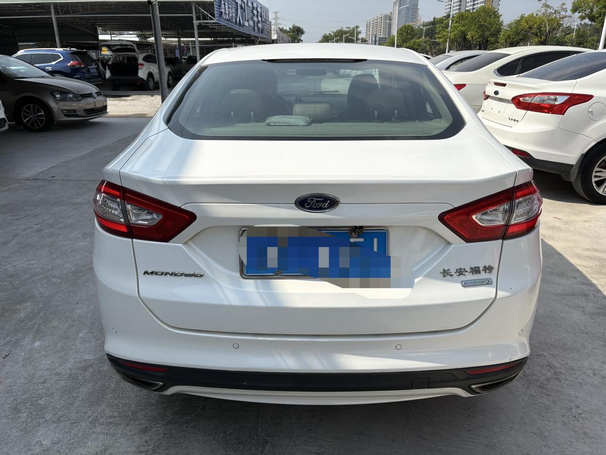 Ford Mondeo 2014 thumb 10