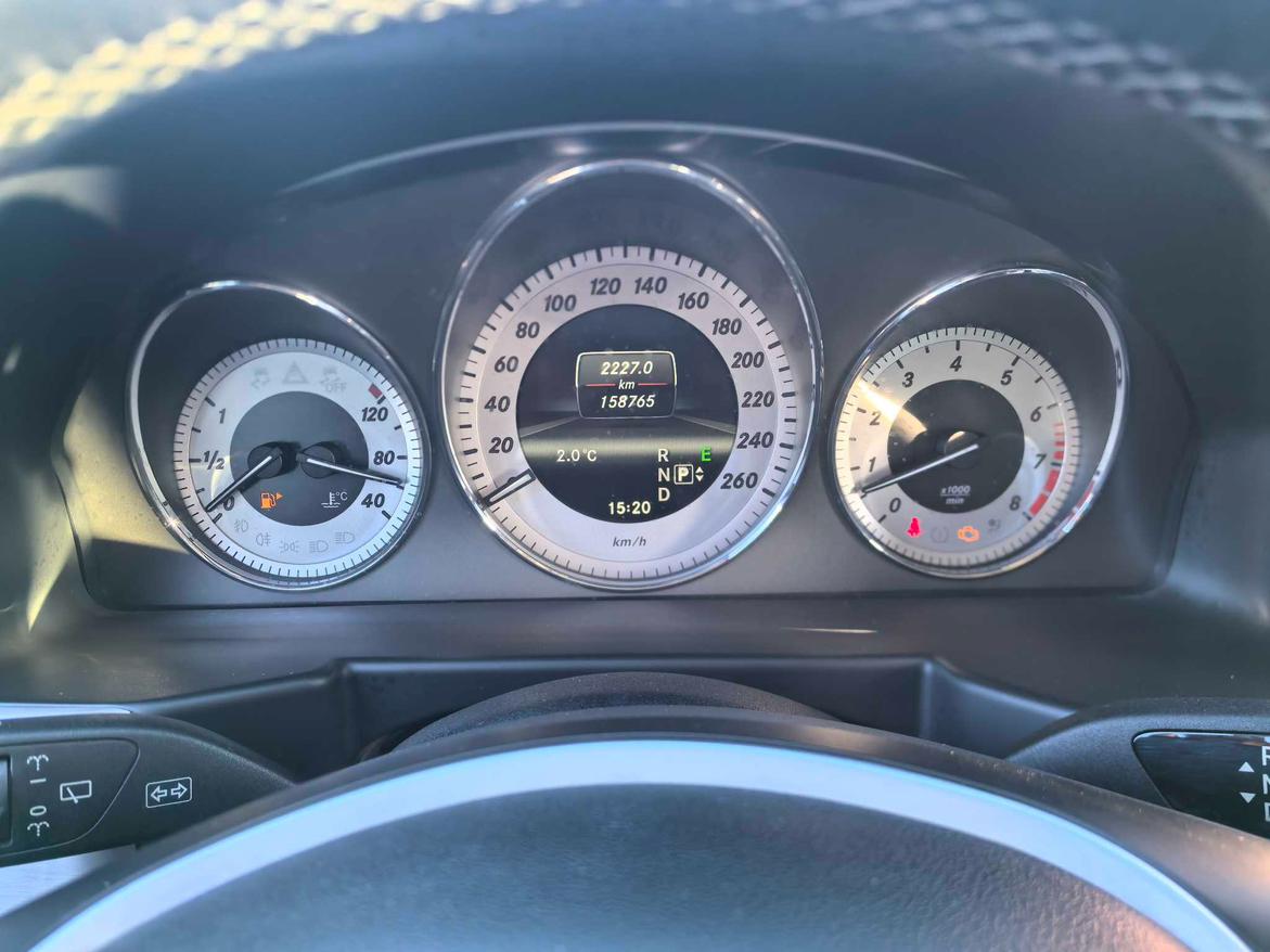 Mercedes-Benz GLK 2012 thumb 10