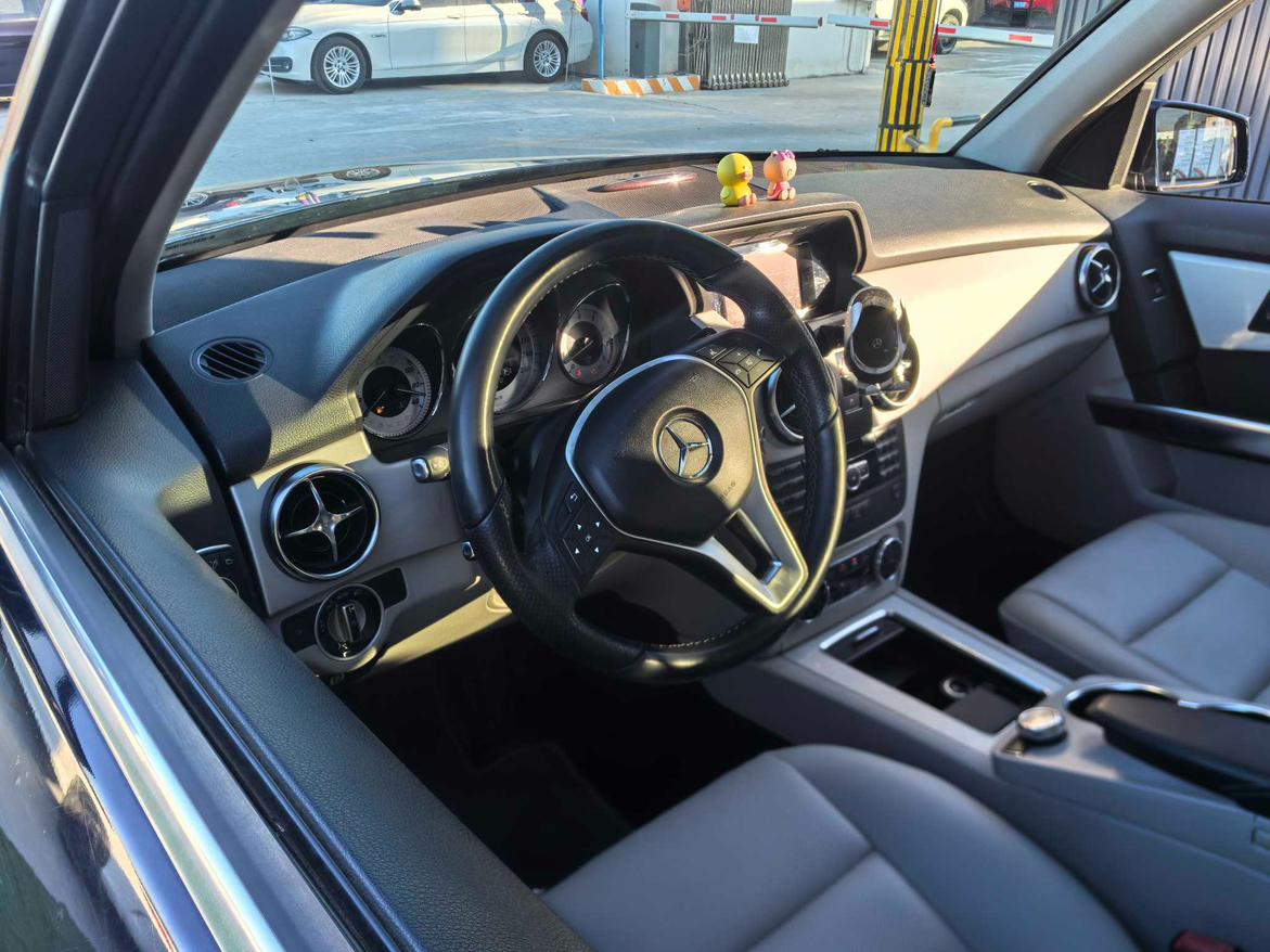 Mercedes-Benz GLK 2012 thumb 12