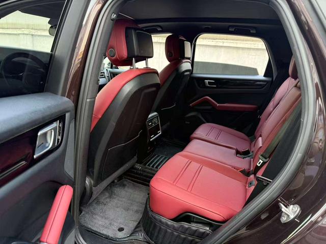 Porsche Cayenne 2019 thumb 6