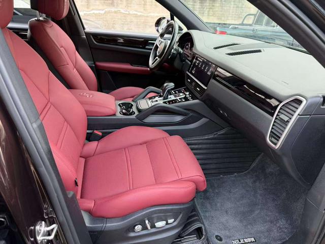 Porsche Cayenne 2019 thumb 7