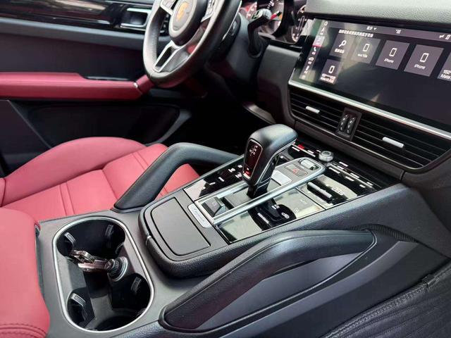 Porsche Cayenne 2019 thumb 8